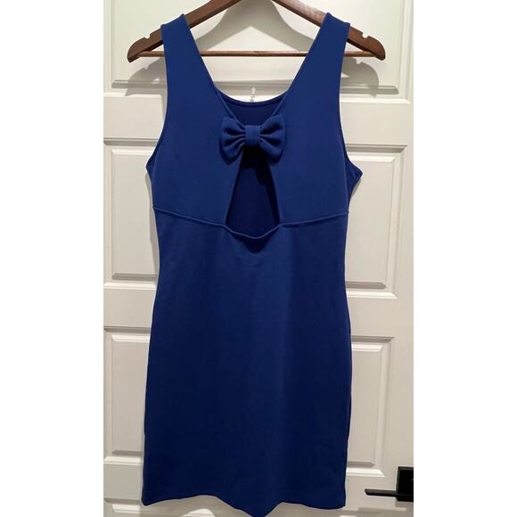 Soprano Sheath Dress with bow & cut out back NWOT - Picture 2 of 6
